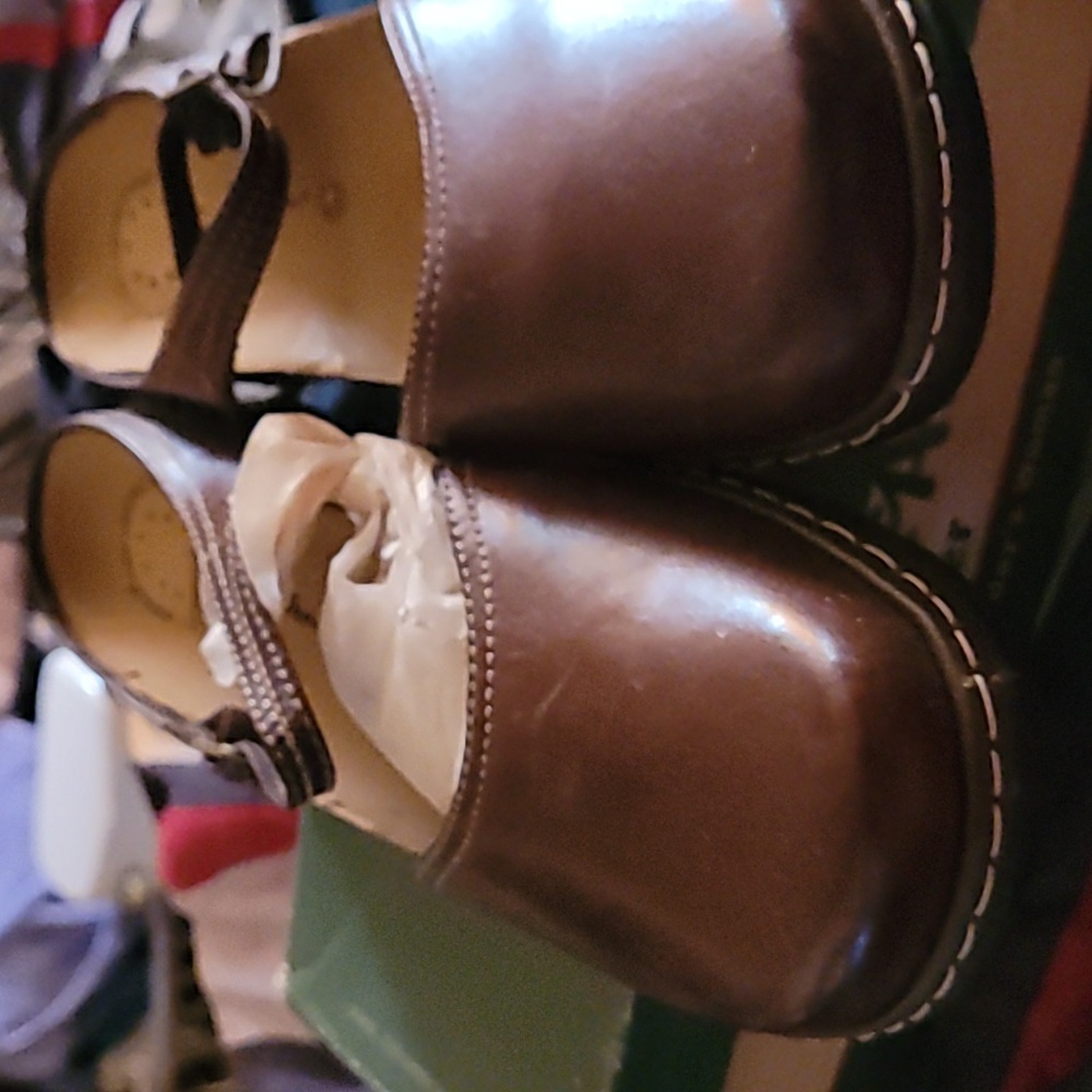 Woman shoes